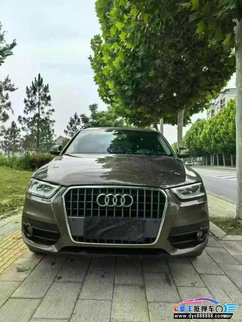 16年奥迪Q3轿车抵押车出售