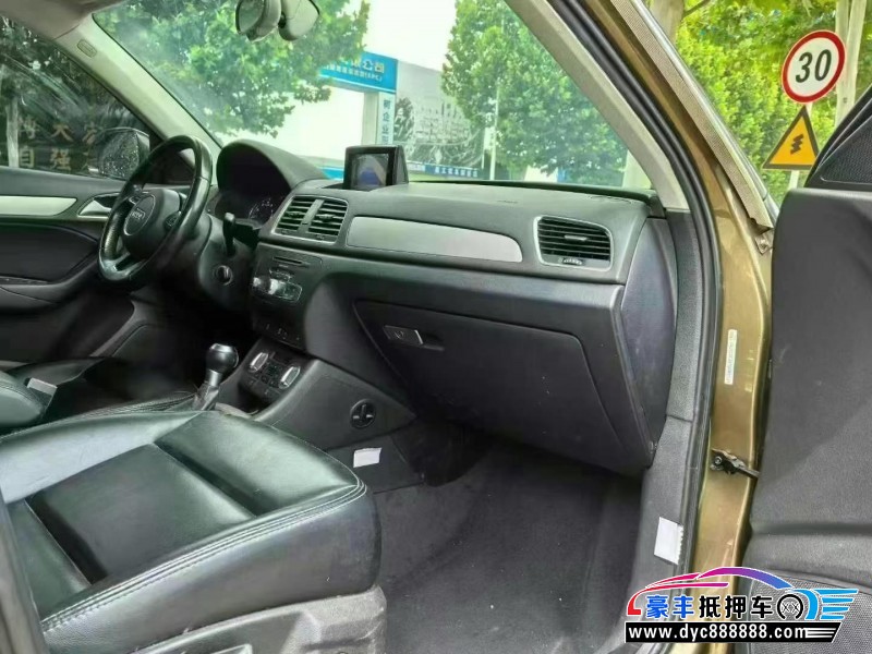 16年奥迪Q3轿车抵押车出售