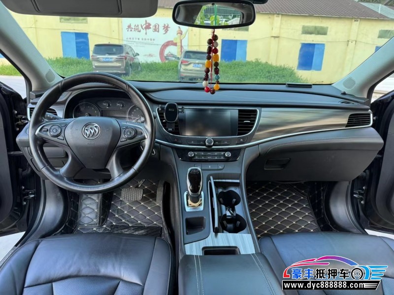 18年别克君越轿车抵押车出售