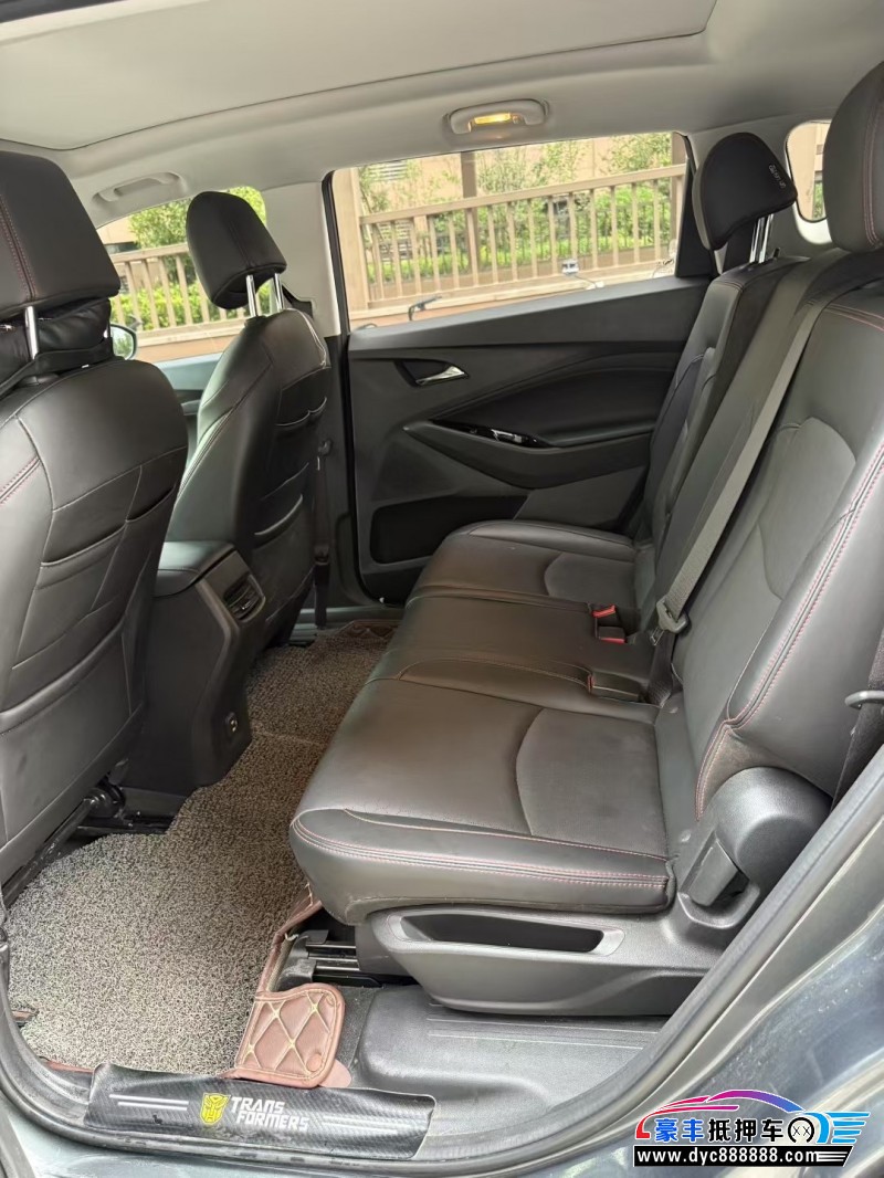 20年雪佛兰沃兰多轿车抵押车出售