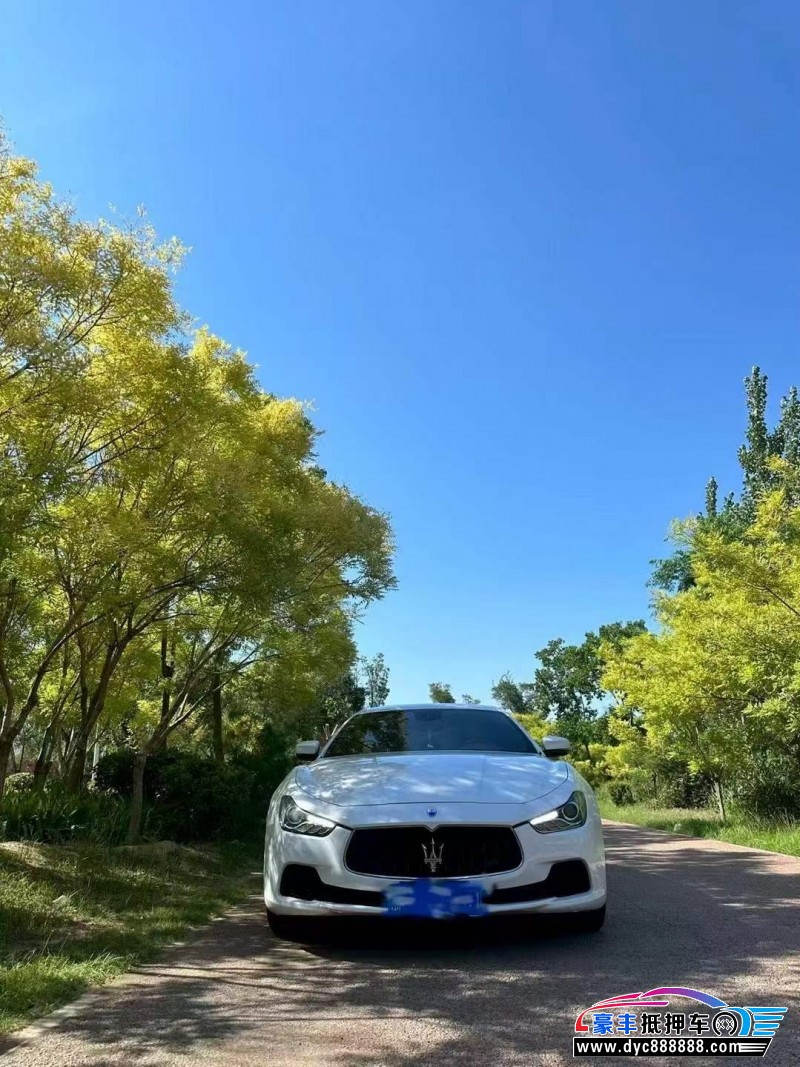 17年玛莎拉蒂Ghibli轿车抵押车出售