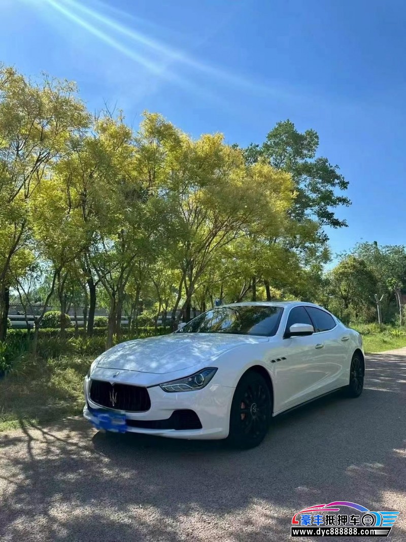 17年玛莎拉蒂Ghibli轿车抵押车出售