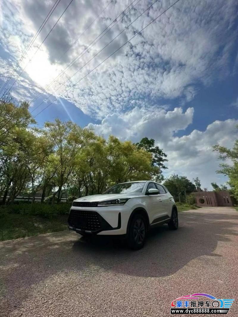 22年凯翼炫界轿车抵押车出售