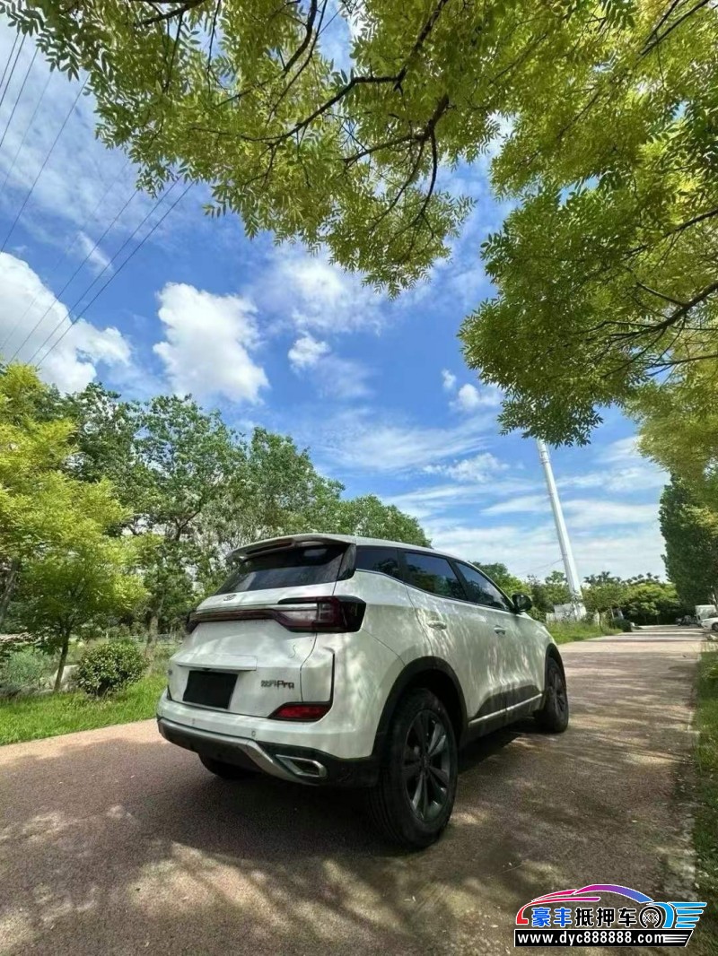 22年凯翼炫界轿车抵押车出售