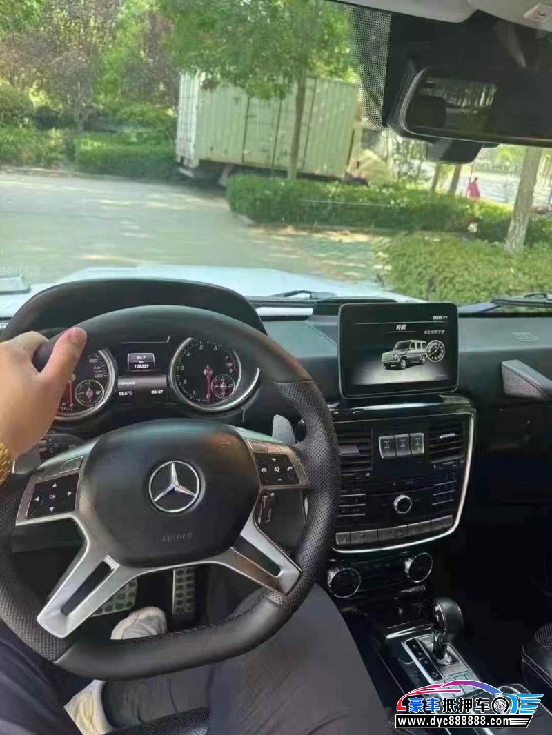 17年奔驰G轿车抵押车出售