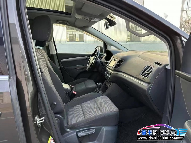 14年大众夏朗轿车抵押车出售