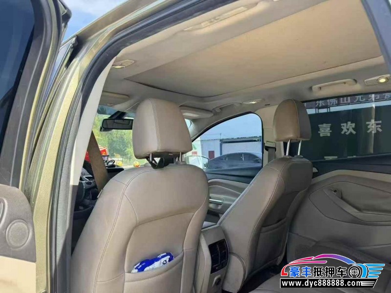 13年福特翼虎轿车抵押车出售