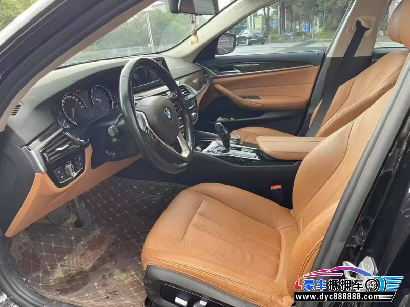 17年宝马5系轿车抵押车出售