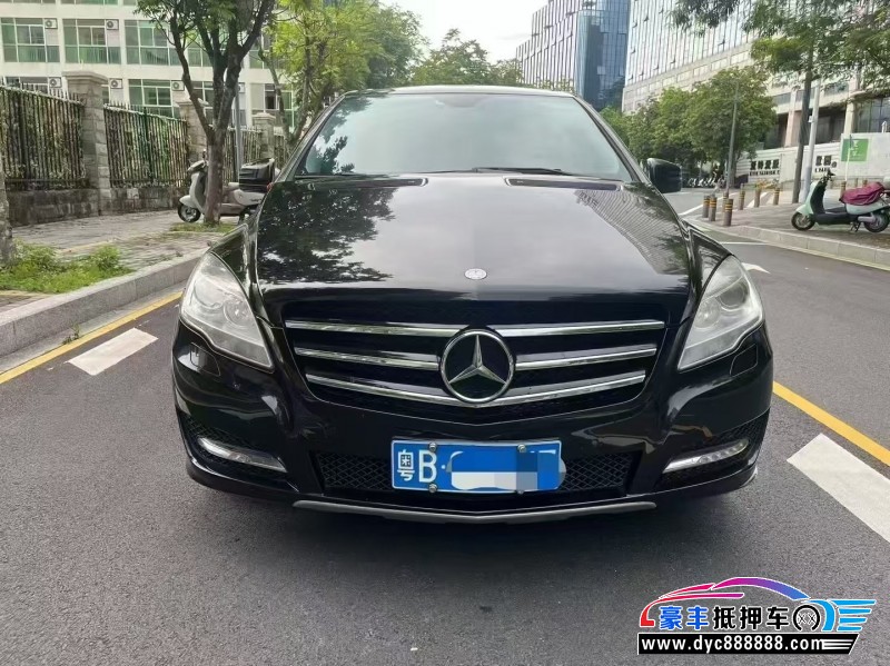 17年奔驰R轿车抵押车出售