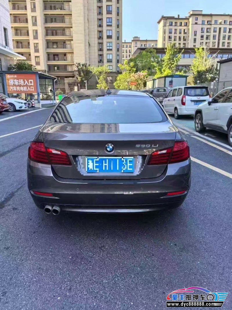 13年宝马5系轿车抵押车出售