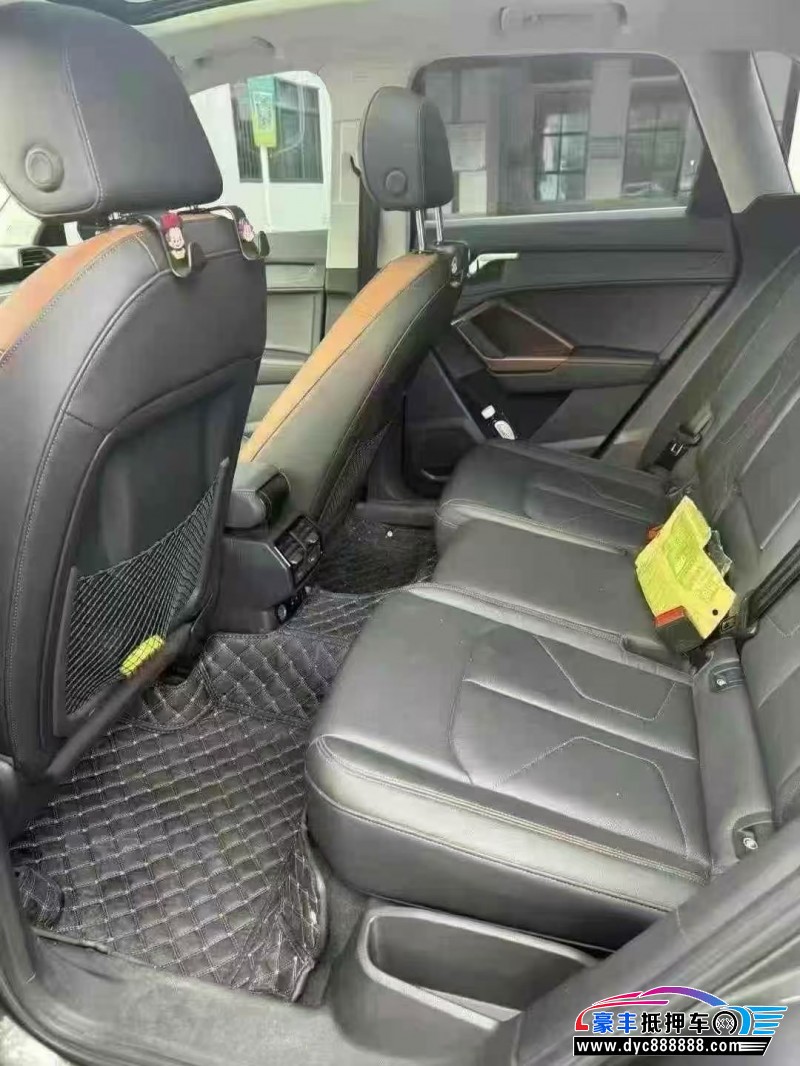 21年奥迪Q3轿车抵押车出售