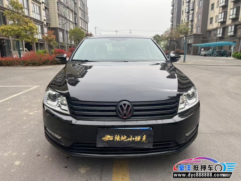 16年大众迈腾轿车抵押车出售