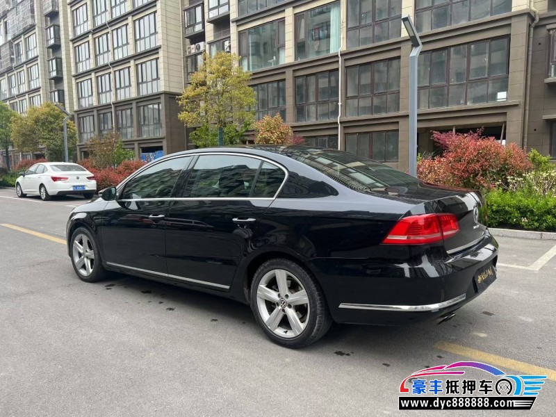 16年大众迈腾轿车抵押车出售