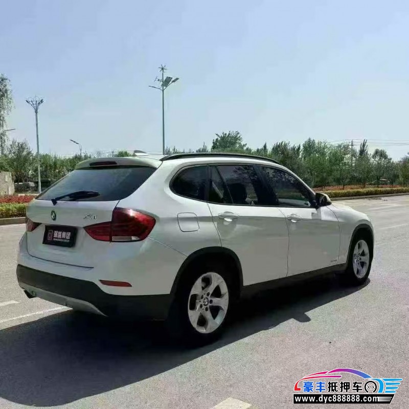 12年宝马X1轿车抵押车出售