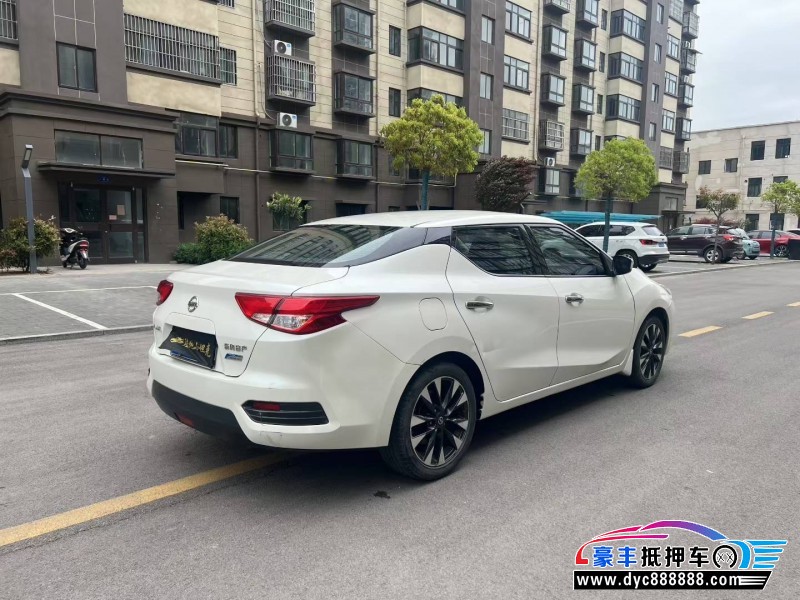 20年日产蓝鸟轿车抵押车出售