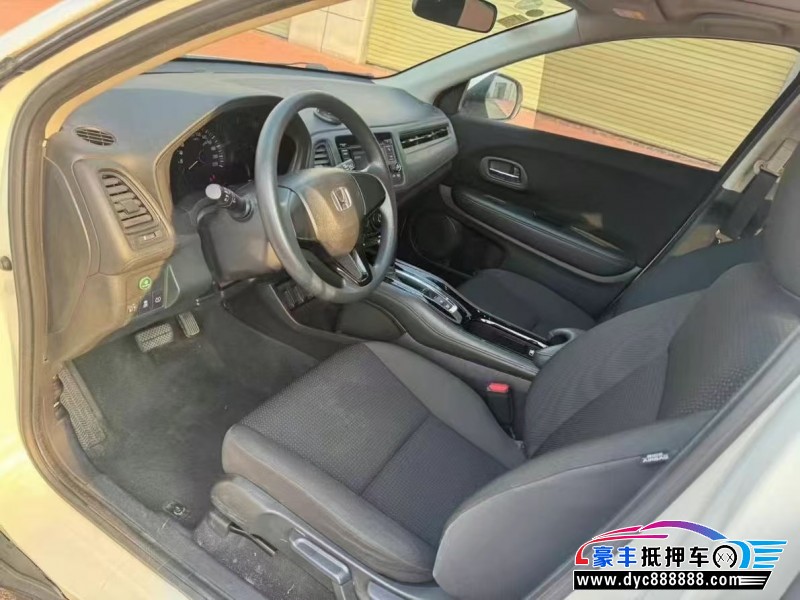 21年本田缤智轿车抵押车出售