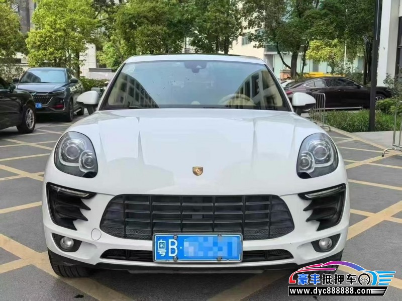 抵押车出售16年保时捷Macan迈凯轿车