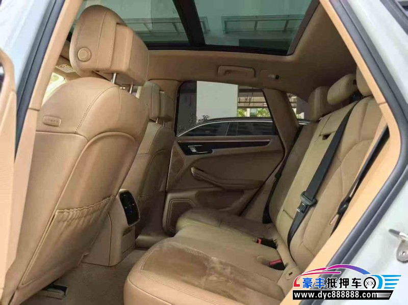 16年保时捷Macan迈凯轿车抵押车出售