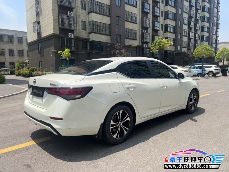 21年日产轩逸轿车抵押车出售