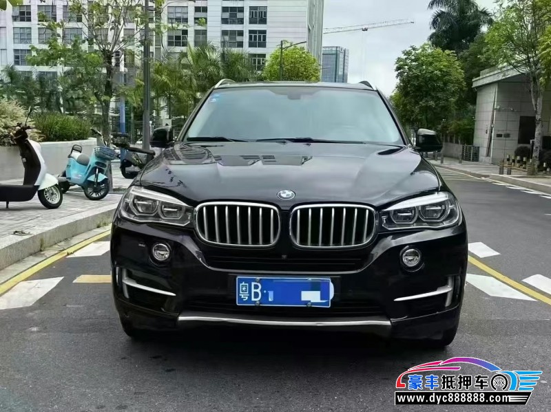 19年宝马X5轿车抵押车出售