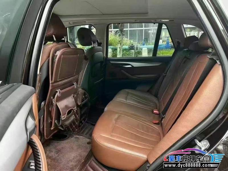 19年宝马X5轿车抵押车出售