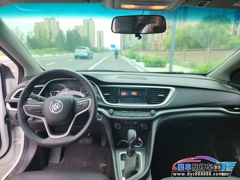 22年别克英朗轿车抵押车出售