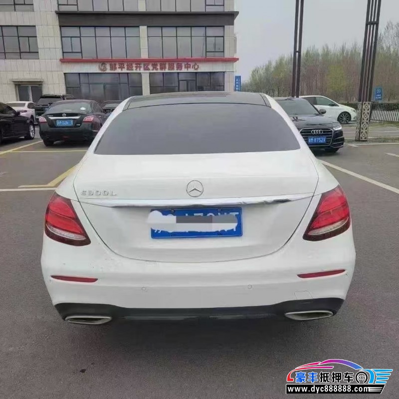 20年奔驰E轿车抵押车出售