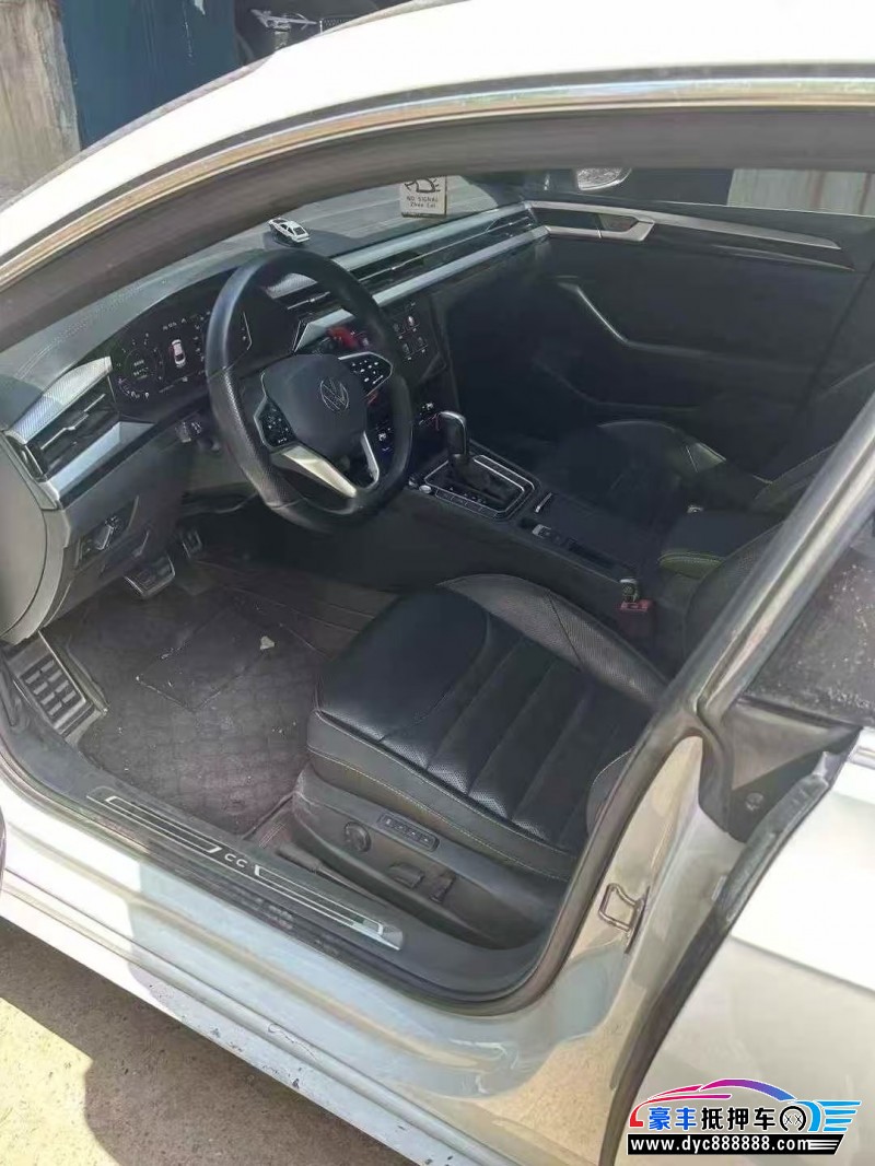 22年大众CC轿车抵押车出售