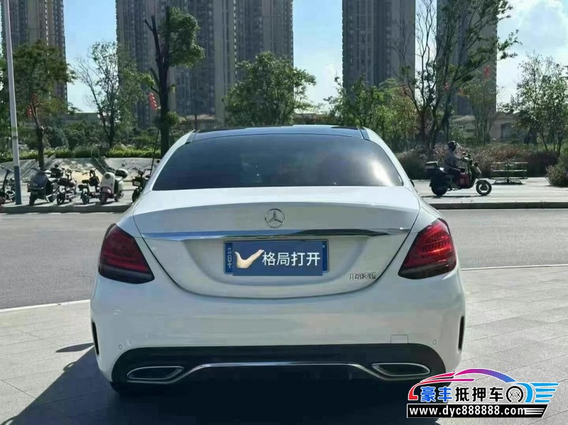 21年奔驰C轿车抵押车出售