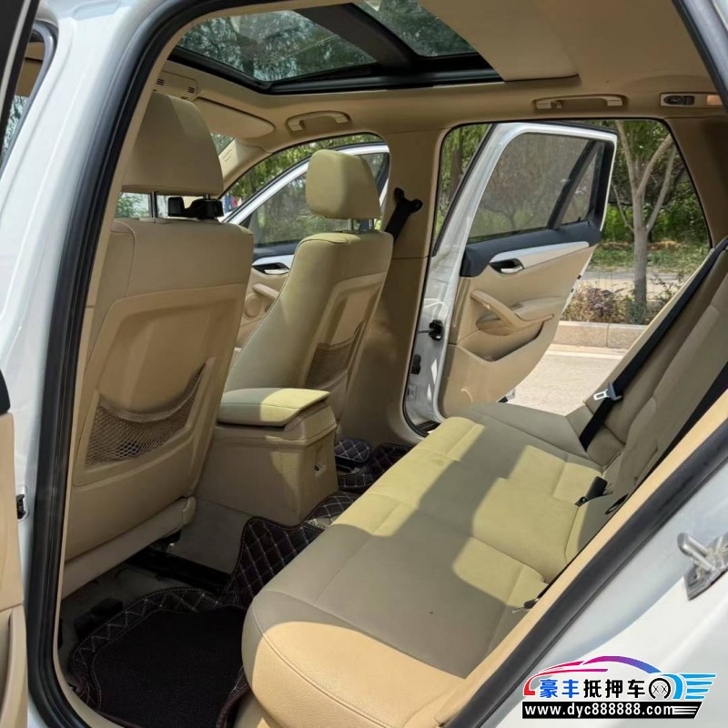 12年宝马X1轿车抵押车出售