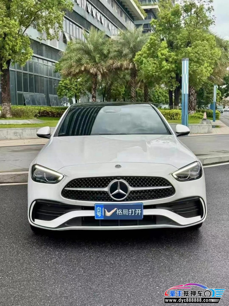 24年奔驰C轿车抵押车出售