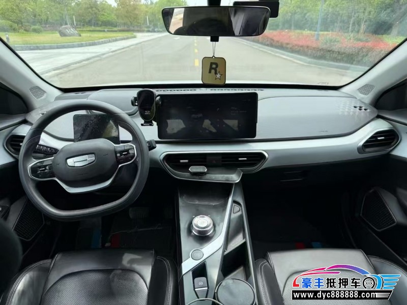 23年吉利几何轿车抵押车出售