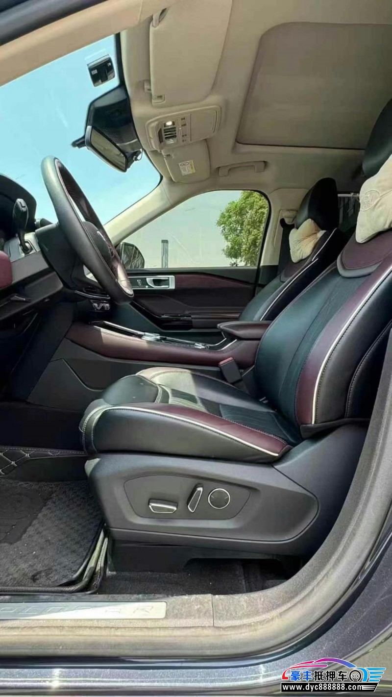 23年福特探险者轿车抵押车出售