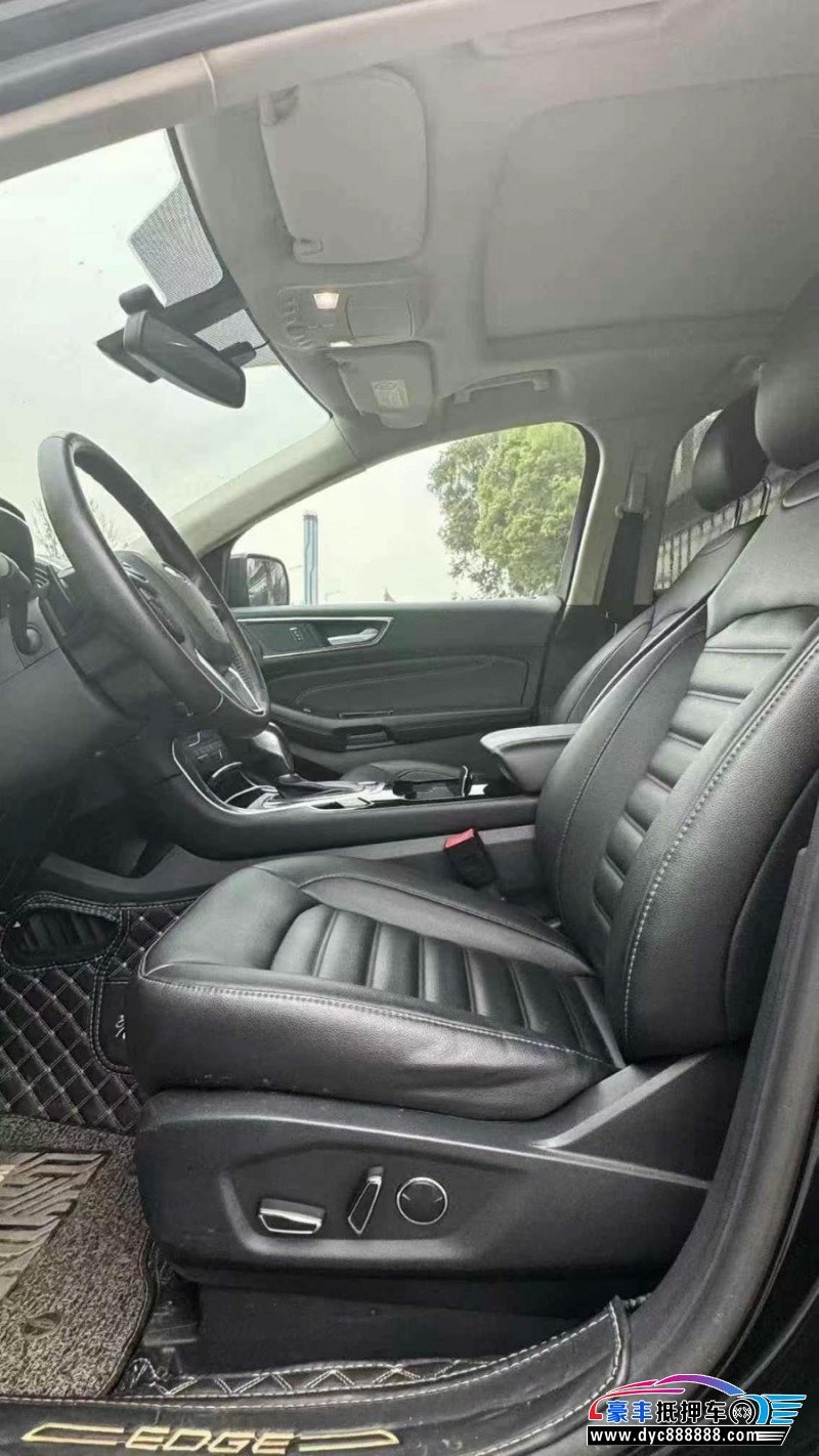 20年福特锐界轿车抵押车出售