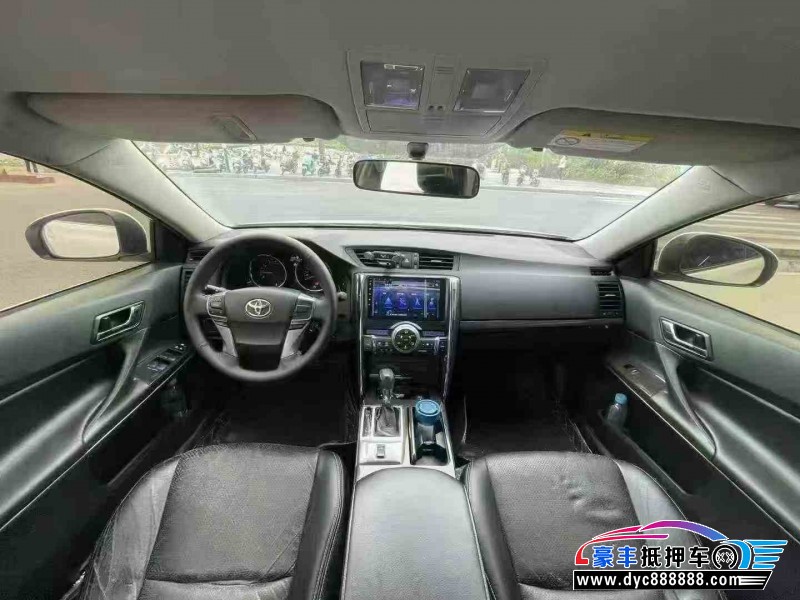 17年丰田锐志轿车抵押车出售