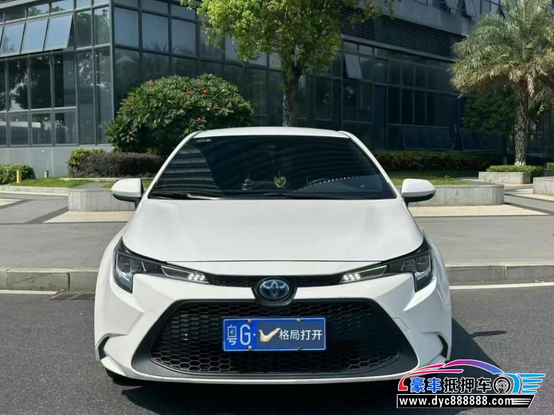 22年丰田雷凌轿车抵押车出售