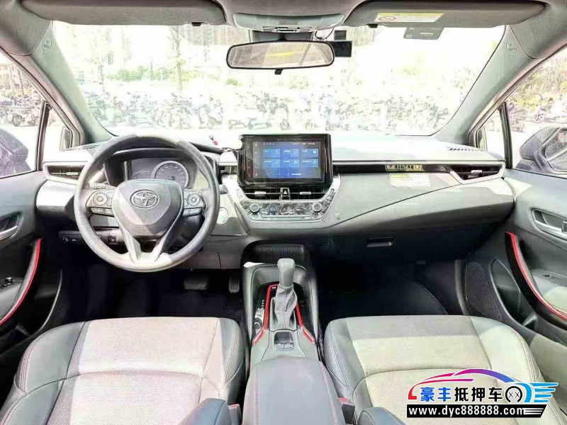 22年丰田雷凌轿车抵押车出售