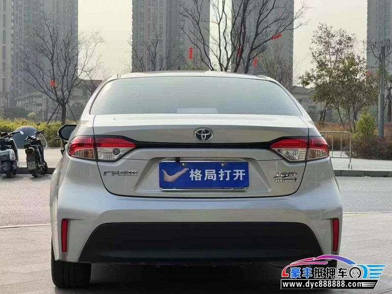 23年丰田雷凌轿车抵押车出售