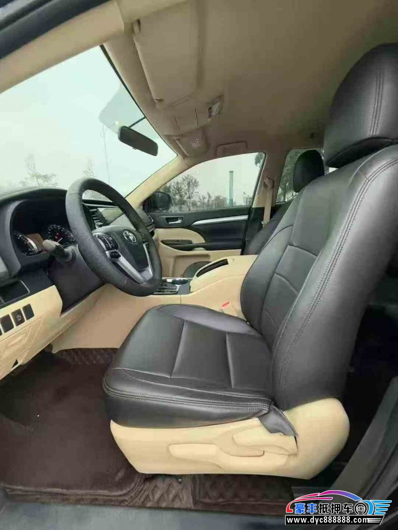 20年丰田汉兰达轿车抵押车出售