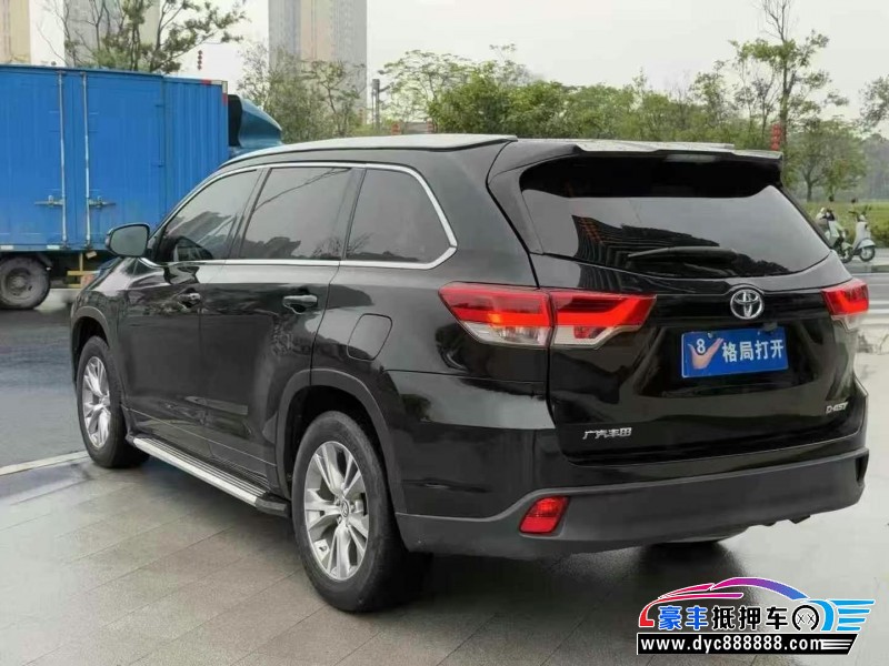 20年丰田汉兰达轿车抵押车出售