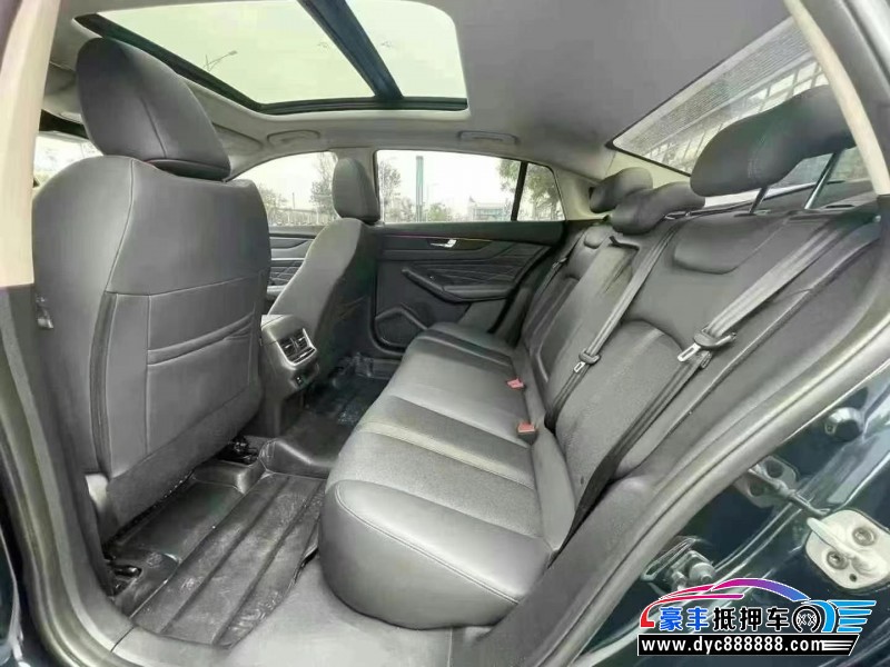 22年东风风神奕炫轿车抵押车出售