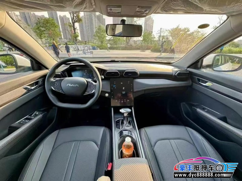 25年东风风神奕炫轿车抵押车出售