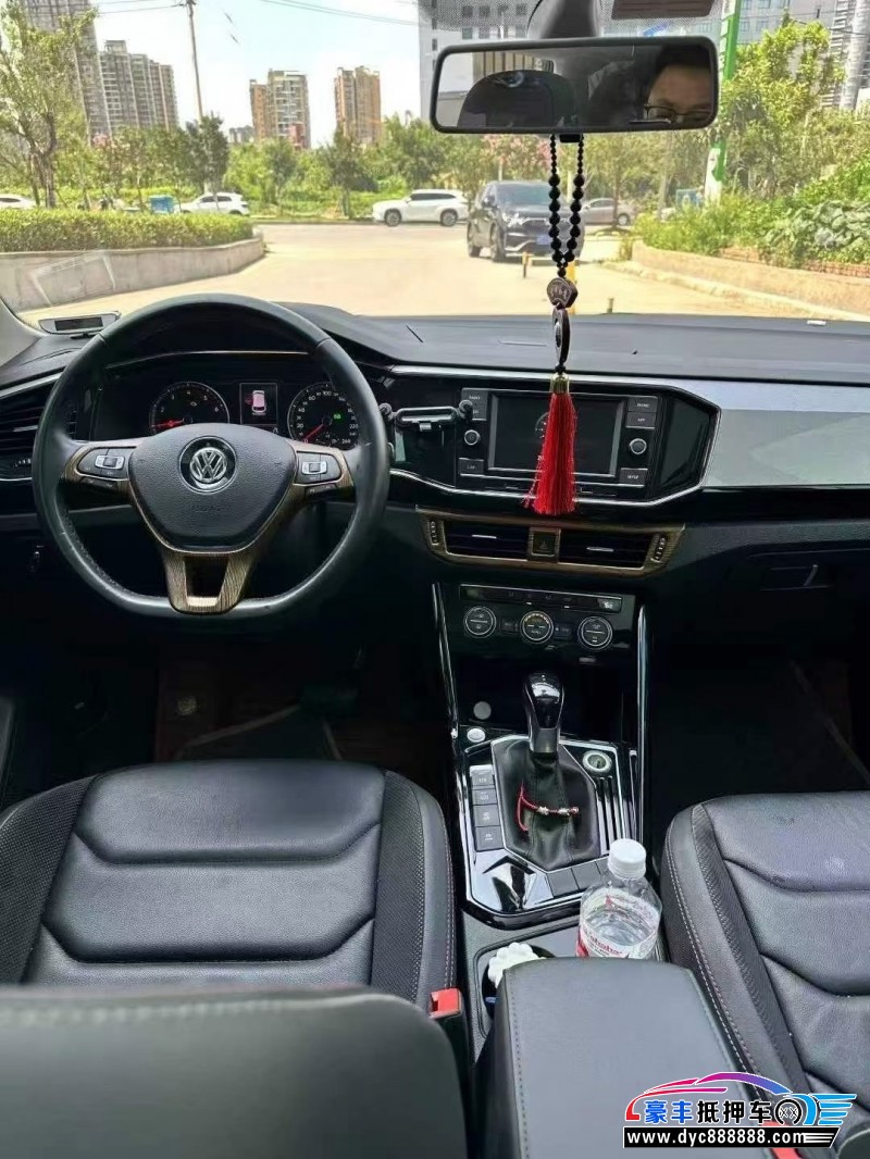 20年大众探岳轿车抵押车出售