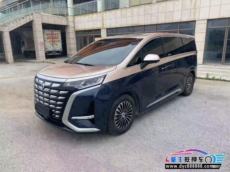 23年腾势D9轿车抵押车出售