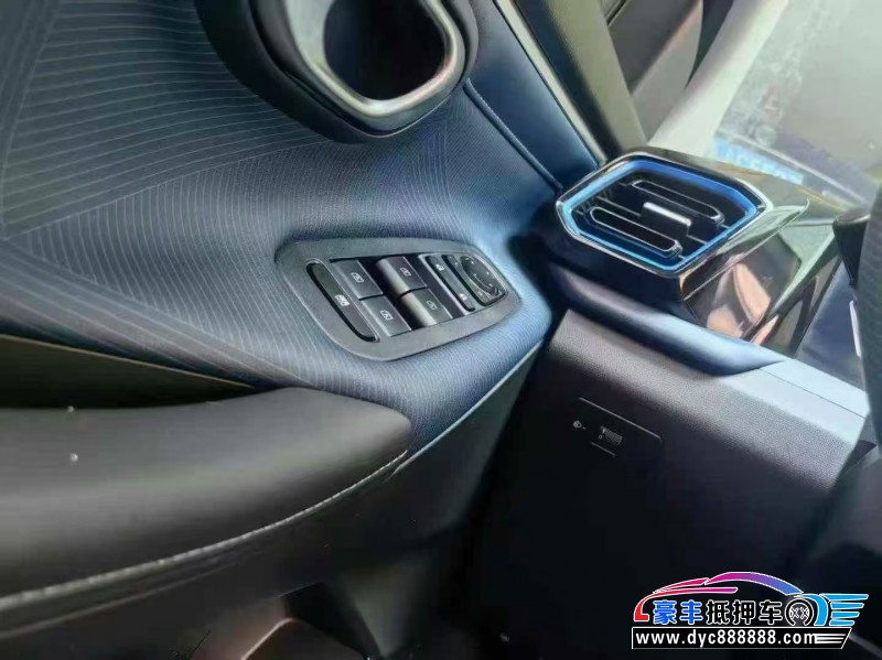 23年传祺gs3轿车抵押车出售