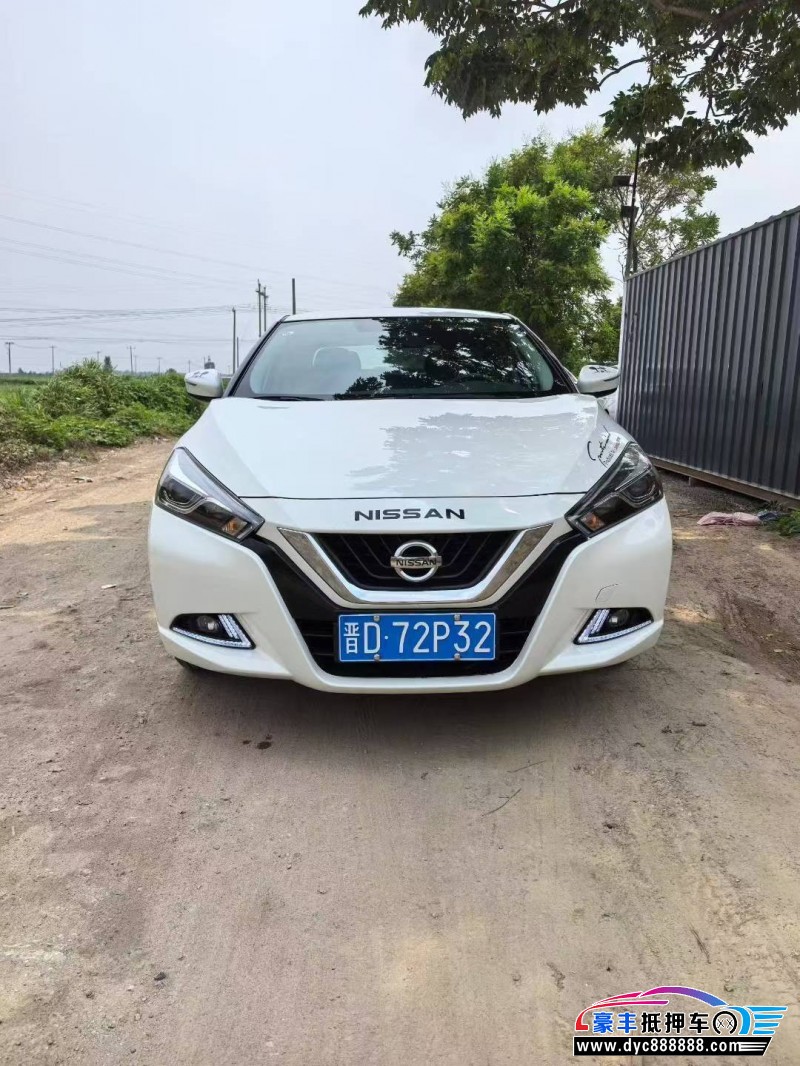 20年日产蓝鸟轿车抵押车出售