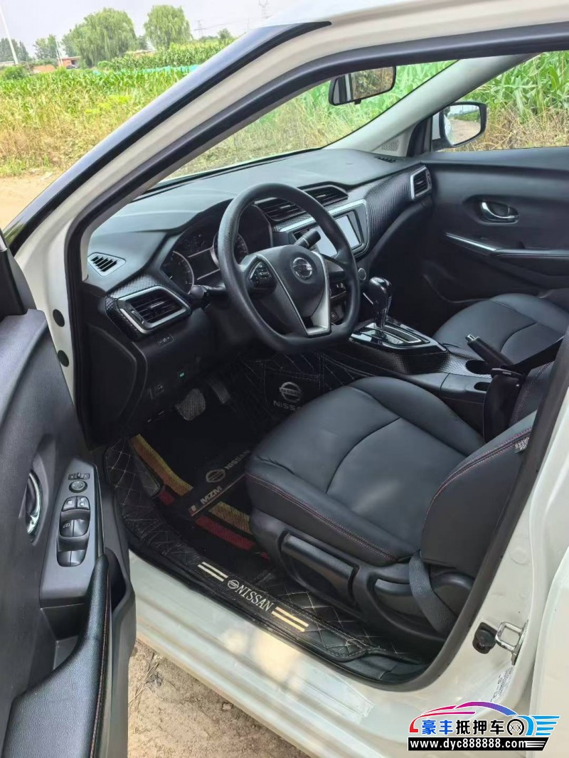 20年日产蓝鸟轿车抵押车出售