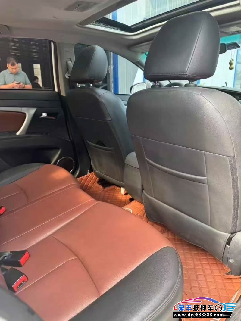 18年海马M6轿车抵押车出售