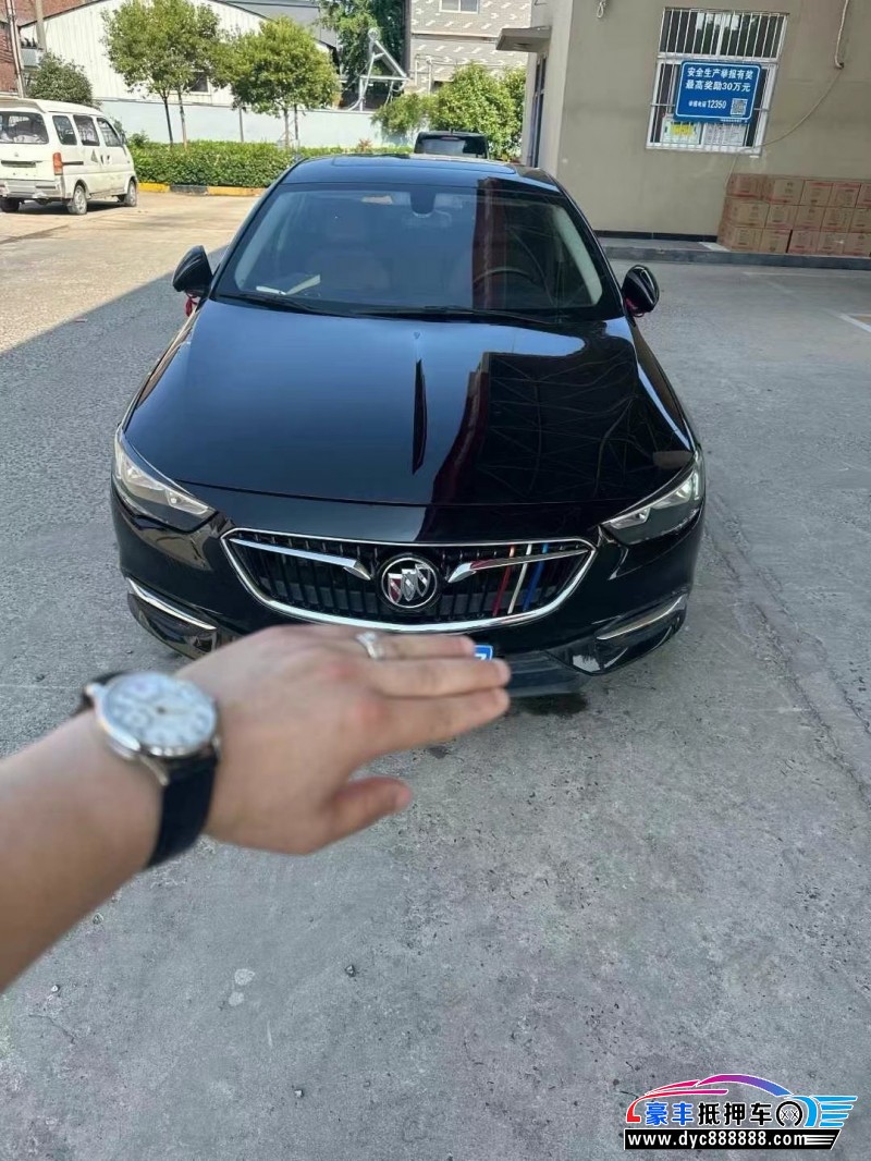 19年别克君威轿车抵押车出售