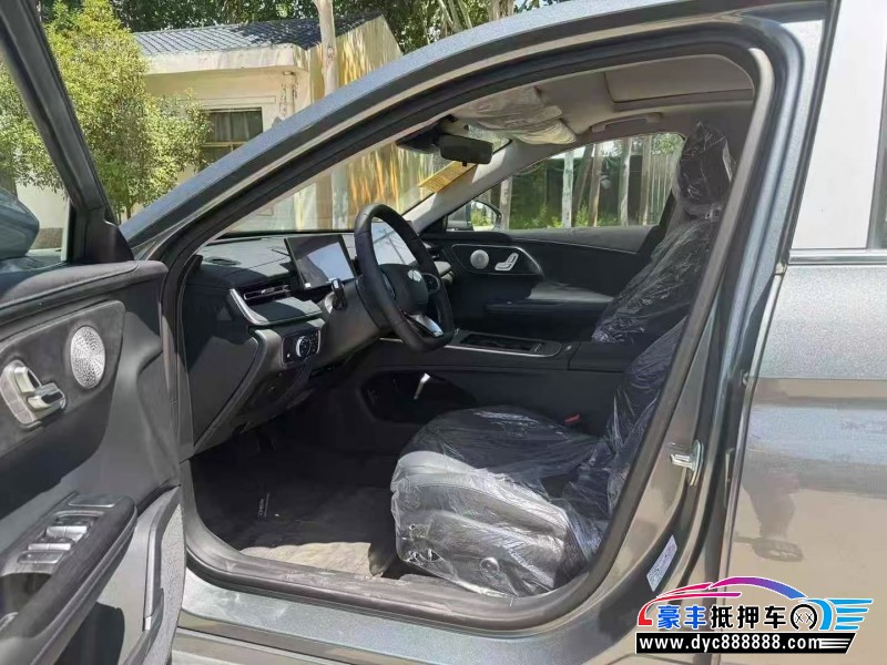 25年奇瑞风云轿车抵押车出售